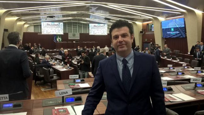 Al Pirellone mozione a tutela dei docenti con diploma scuola magistrale