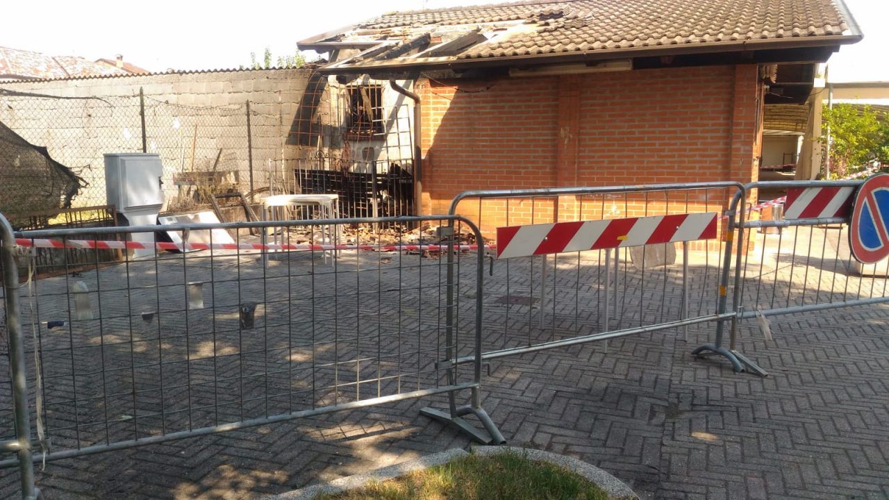 Scappano con 8mila euro dalla festa dell’unità