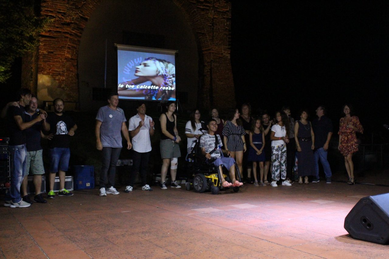 Un successo la quarta edizione di Karaoke sotto la Torre