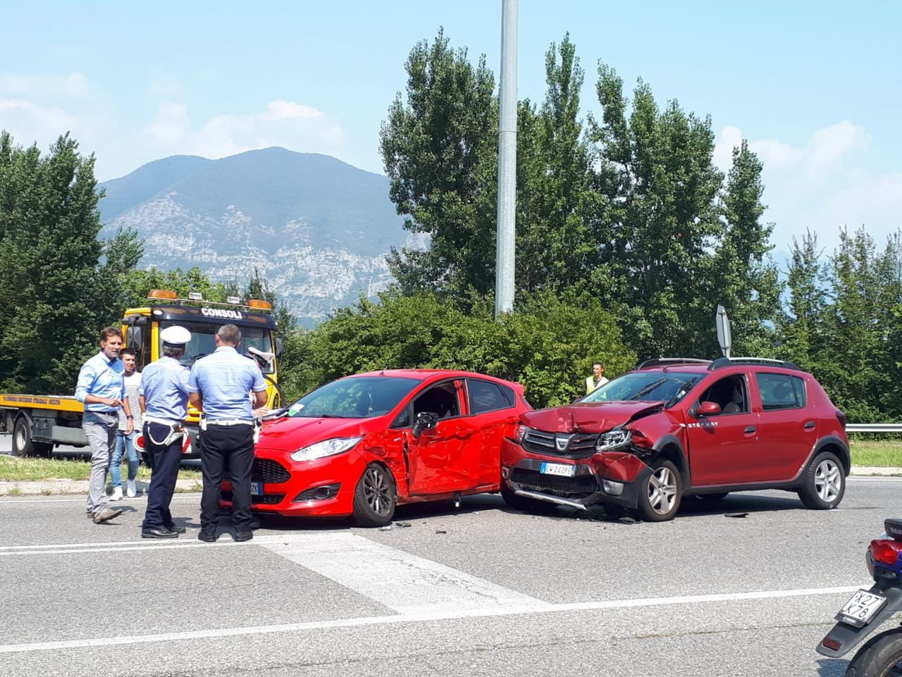 Incidente in via Roma a Iseo, è codice rosso
