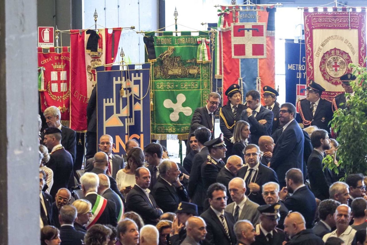 Funerali di Stato a Genova, presente anche la Lombardia