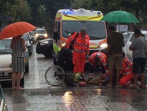 Anziano cade in bici a Montichiari