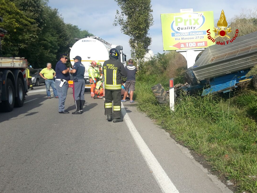 Incidente mortale verso Sandrà, l’intervento dei vigili del fuoco