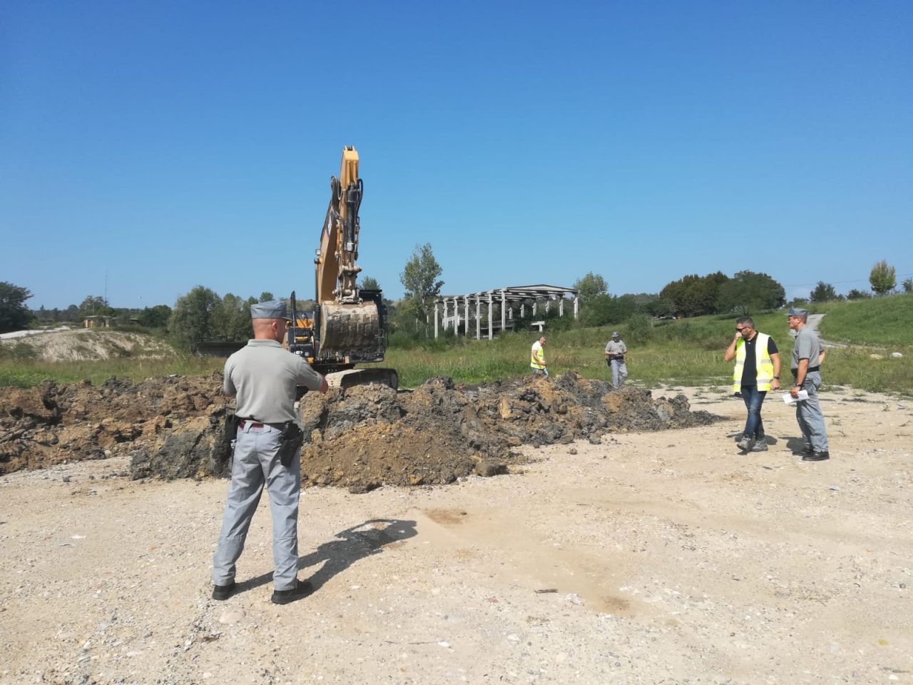 Da cantiere Tav a discarica sigilli all’ex laghetto di Lonato