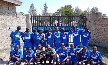 Il Pralboino dona le sue divise ai ragazzi dell’Uganda