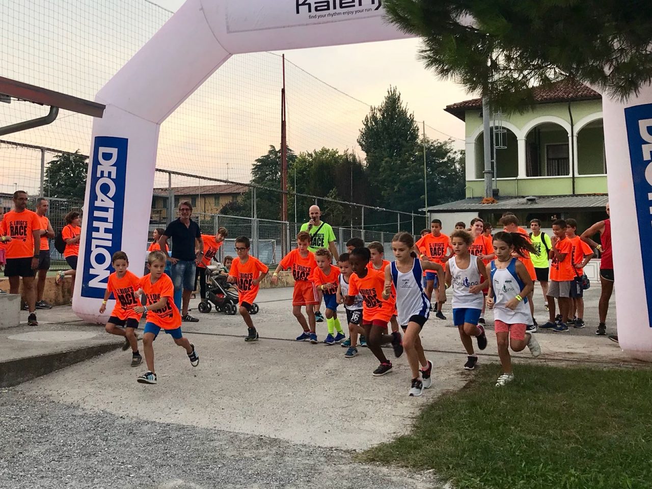Una corsa organizzata dalla Fionda basket per sostenere l’oratorio di Bagnolo