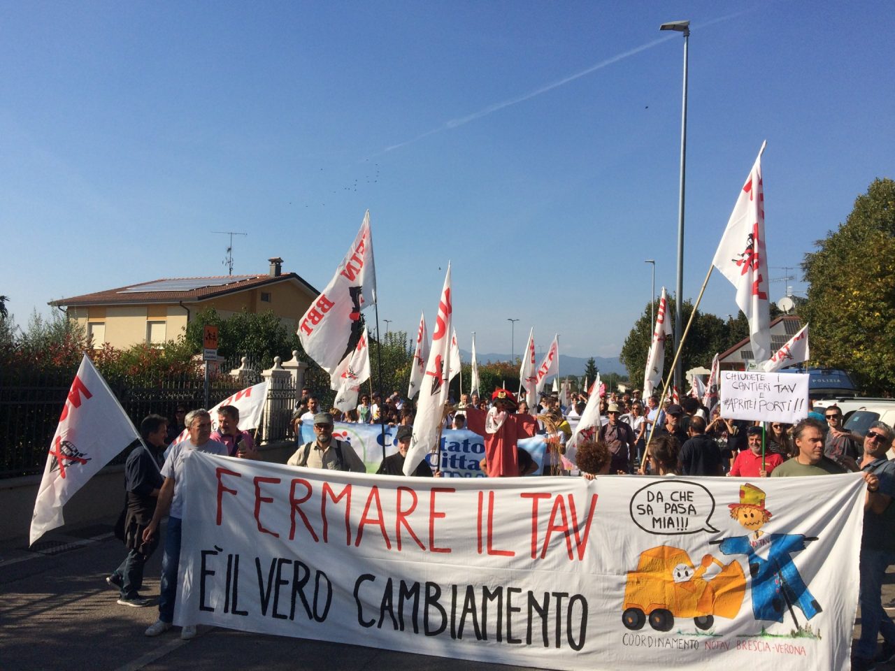 Corteo No Tav a Lonato VIDEO