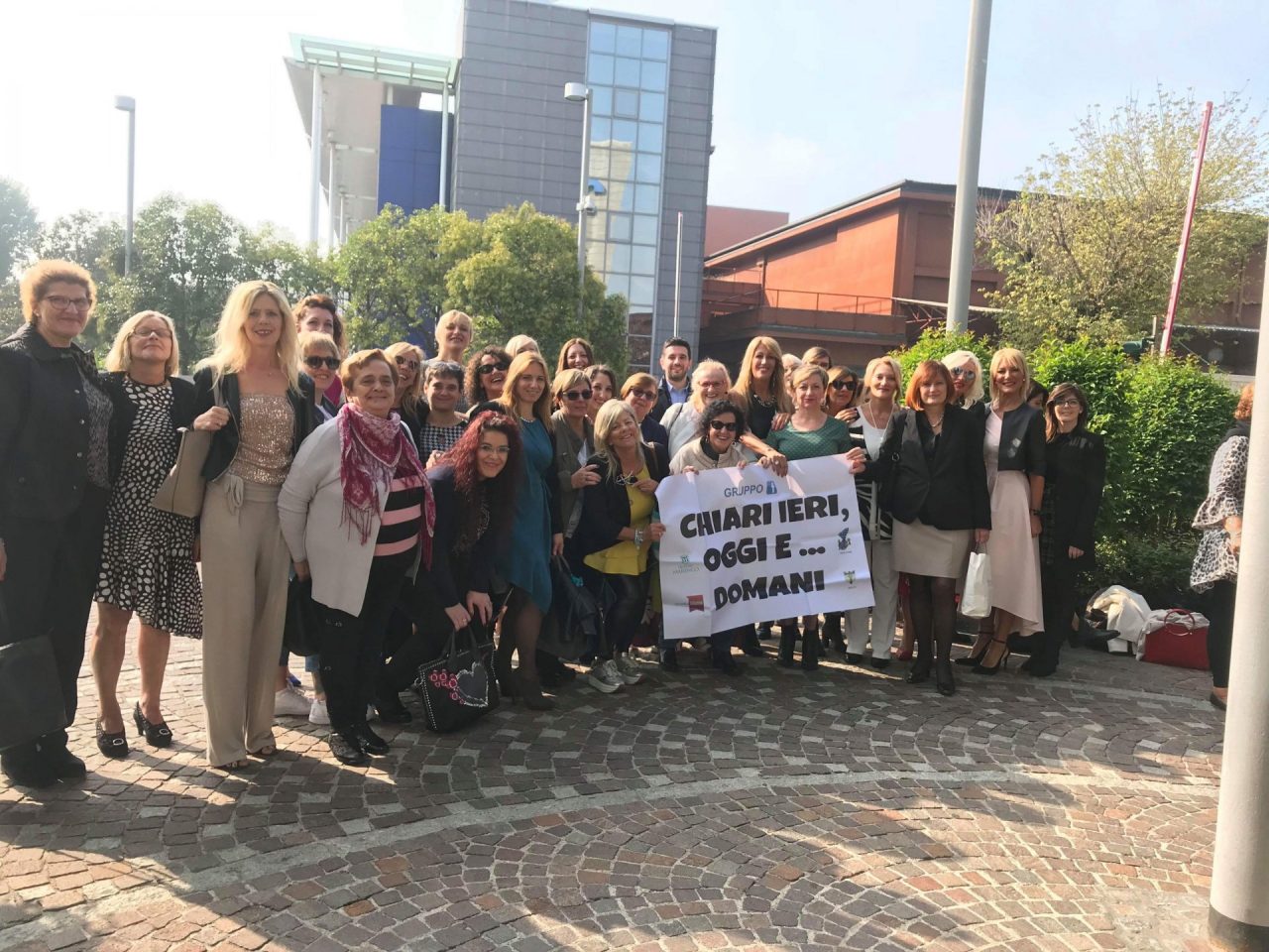 Da Chiari a Mediaset per assistere a Domenica Live