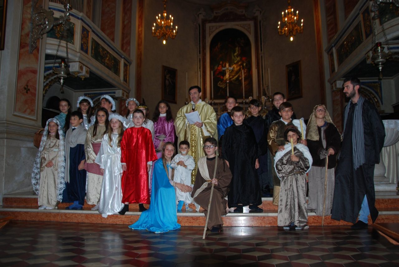 La comunità di Brandico unita per la Via Matris