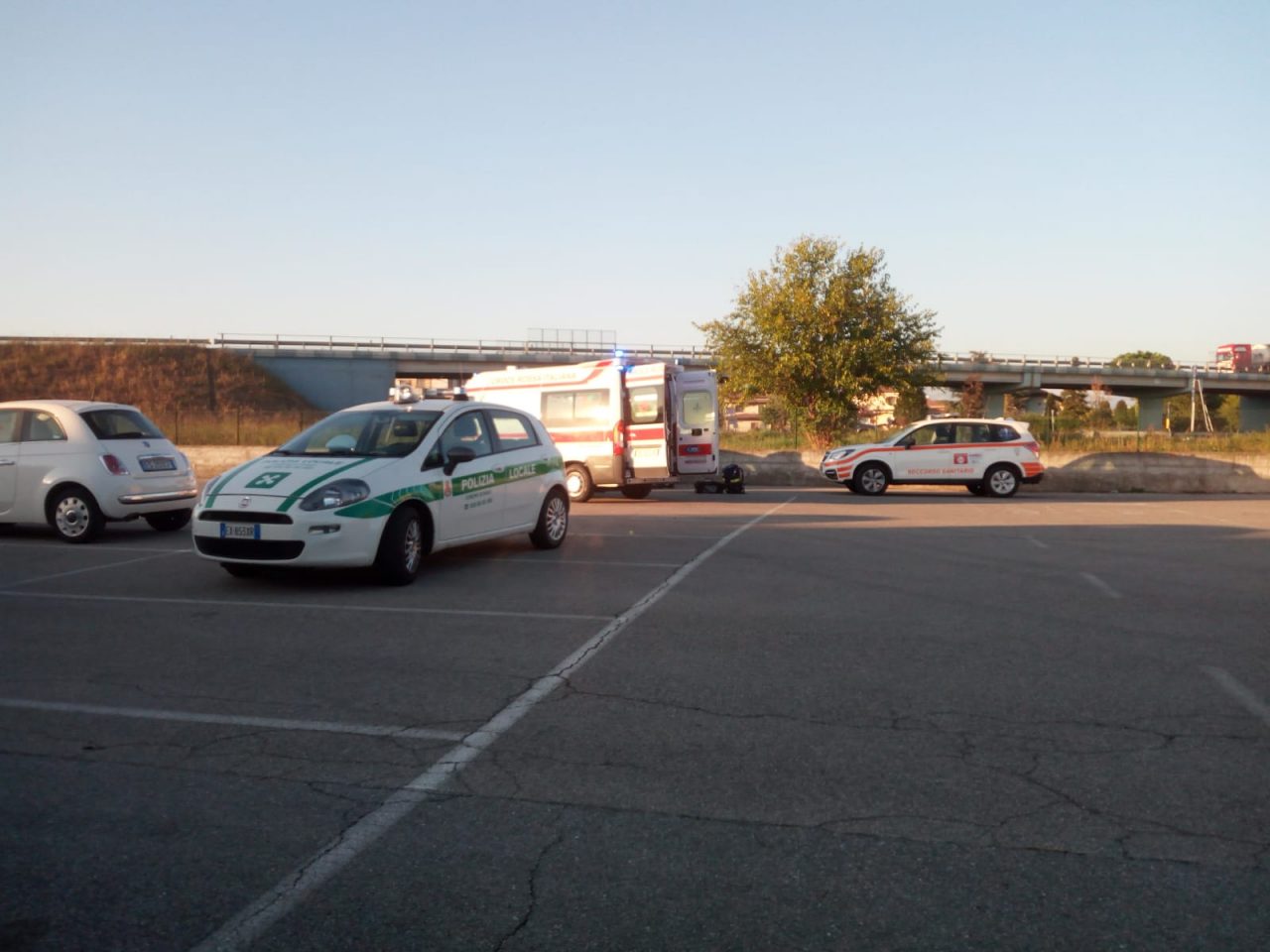 Uomo soccorso in un parcheggio di Ghedi