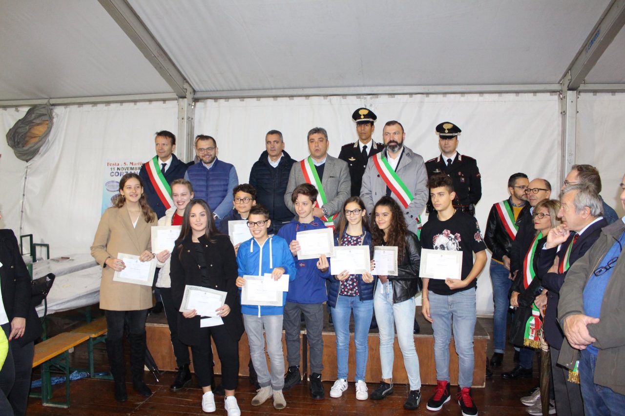 L’Amministrazione di Dello ha premiato gli studenti meritevoli