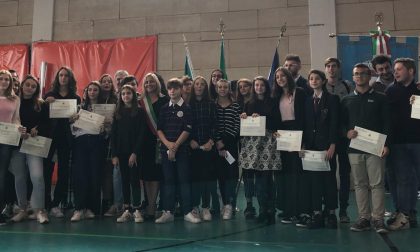 Consegnate le borse di studio ai giovani di Mairano