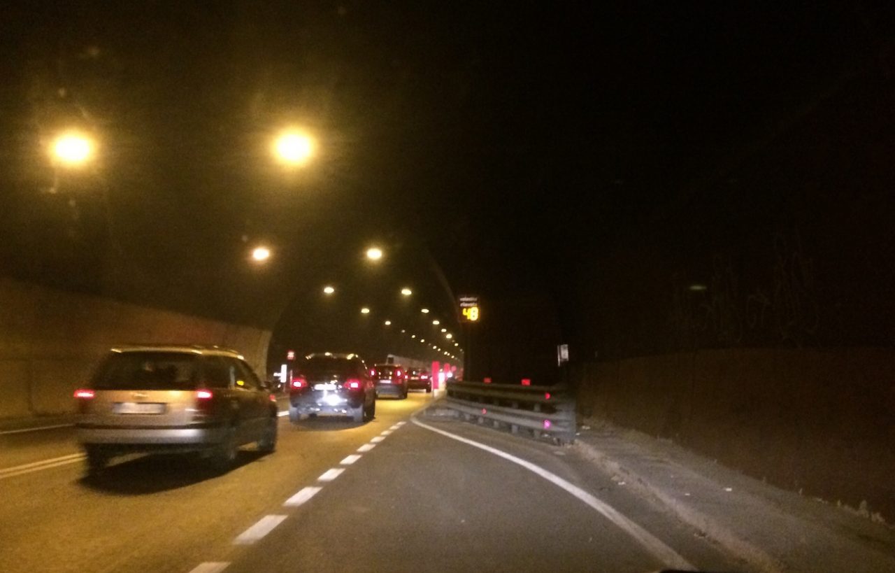 Galleria San Zeno chiusa per manutenzione a Lonato