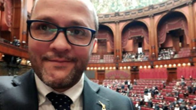 La Lega difende i giornali locali