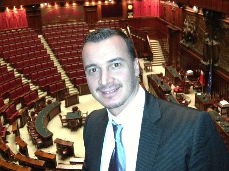 Rocco Casalino frase infelice sul crollo del Ponte Morandi “Mi è già saltato il Ferragosto…”