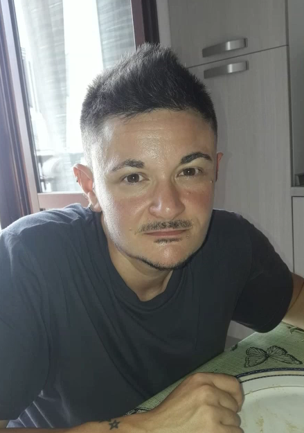 Cambio di genere, da donna a uomo: la storia coraggiosa di Luciano