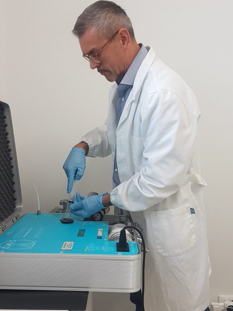 Ernia del disco, mal di schiena e ozonoterapia. Quattro consigli utili