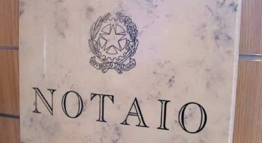 Notaio gratis per i borgosatollesi