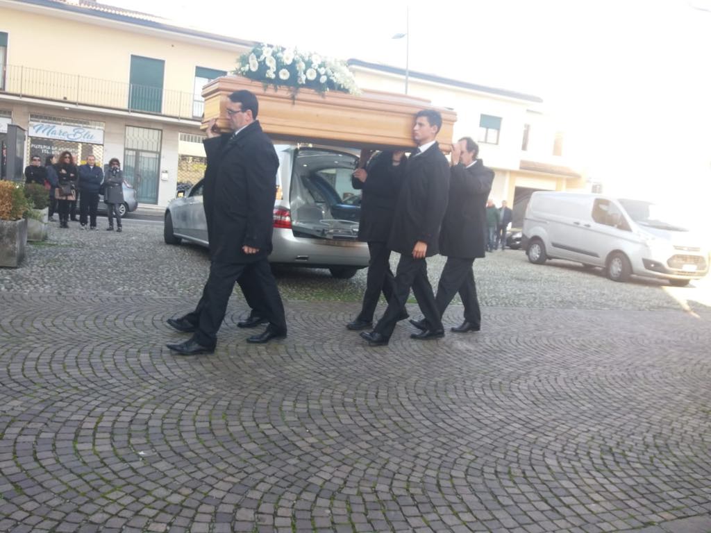 Lorenza Giugni, funerali questa mattina per la suora scomparsa nel drammatico incidente