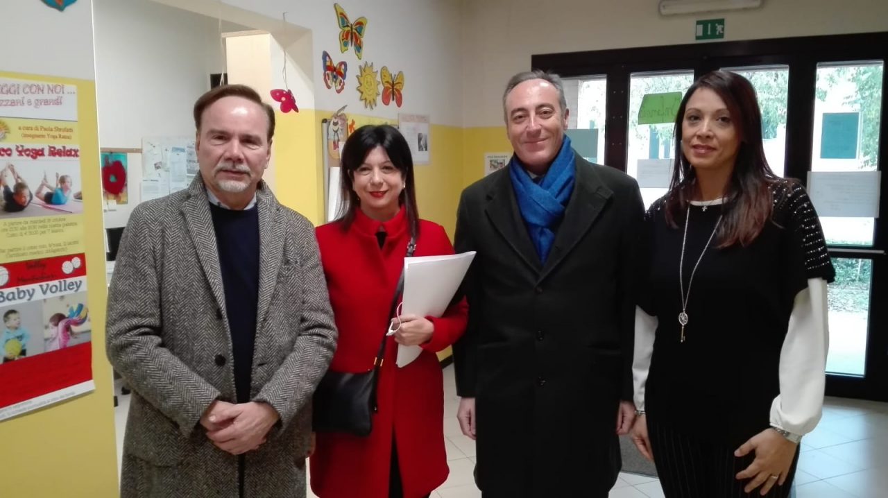 L’assessore Giulio Gallera a Montichiari con Claudia Carzeri