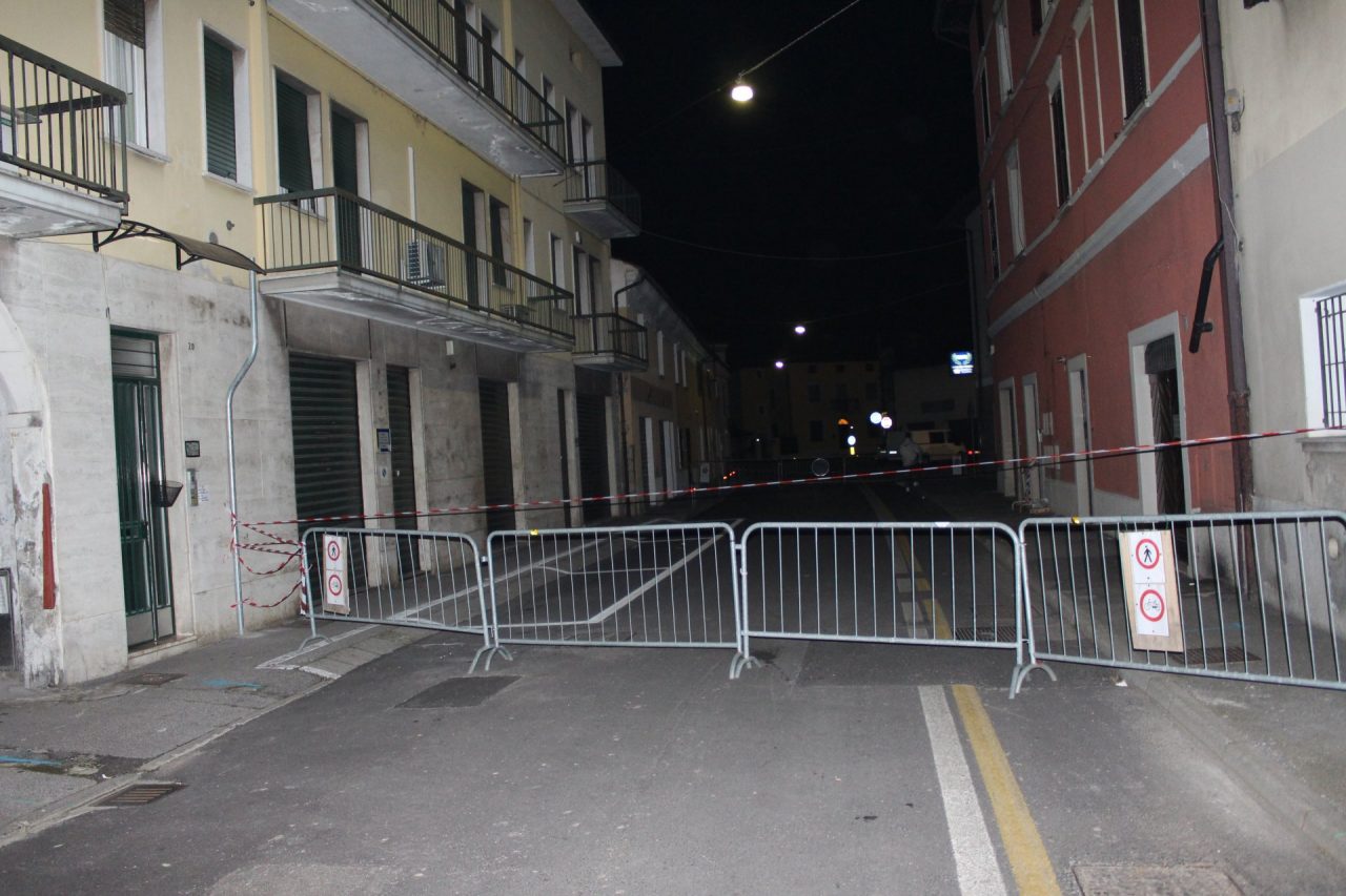 Edificio rischia di crollare, sfollate dieci famiglie a Bagnolo Mella
