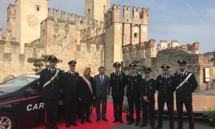 Nuova auto ai Carabinieri di Sirmione dall’amministrazione