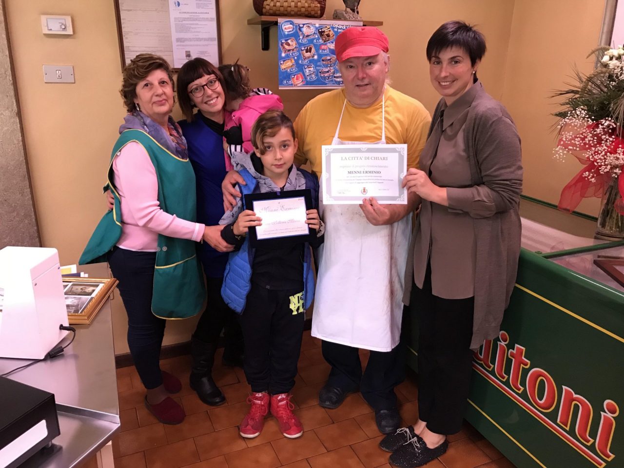 La polleria Menni di Chiari spegne 90 candeline