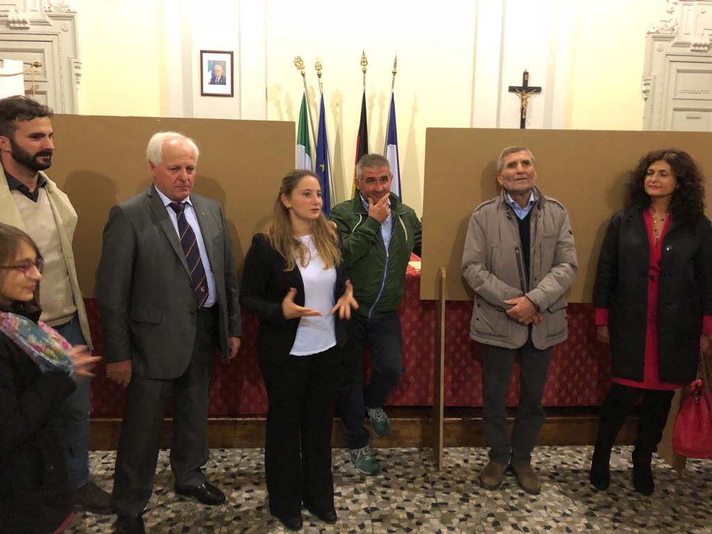 Mostra concorso fotografico Avis: inaugurazione e premiazioni ad Asola VIDEO