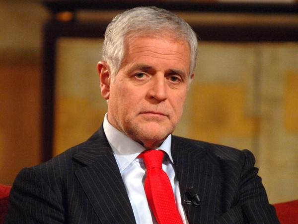 La Corte dei Conti sequestra a Formigoni auto, immobili e vitalizi… ma non il conto “in rosso”