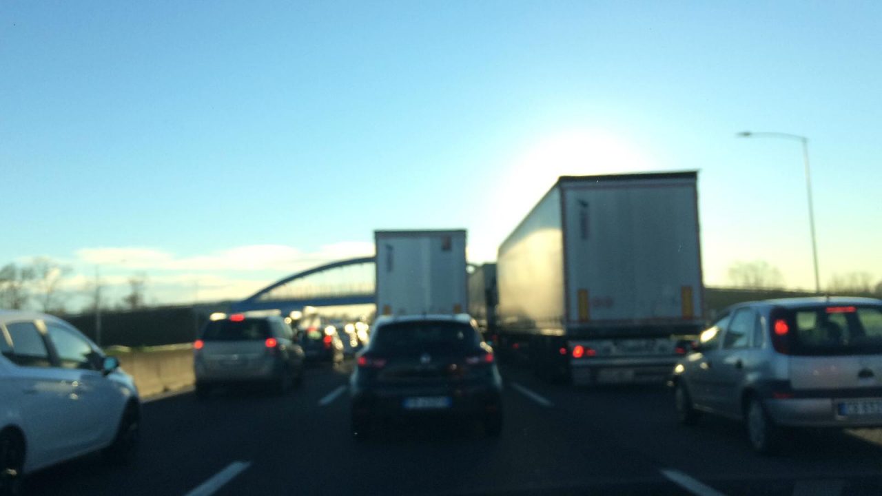 Traffico in A4, rallentamenti fra Ospitaletto e Brescia Ovest
