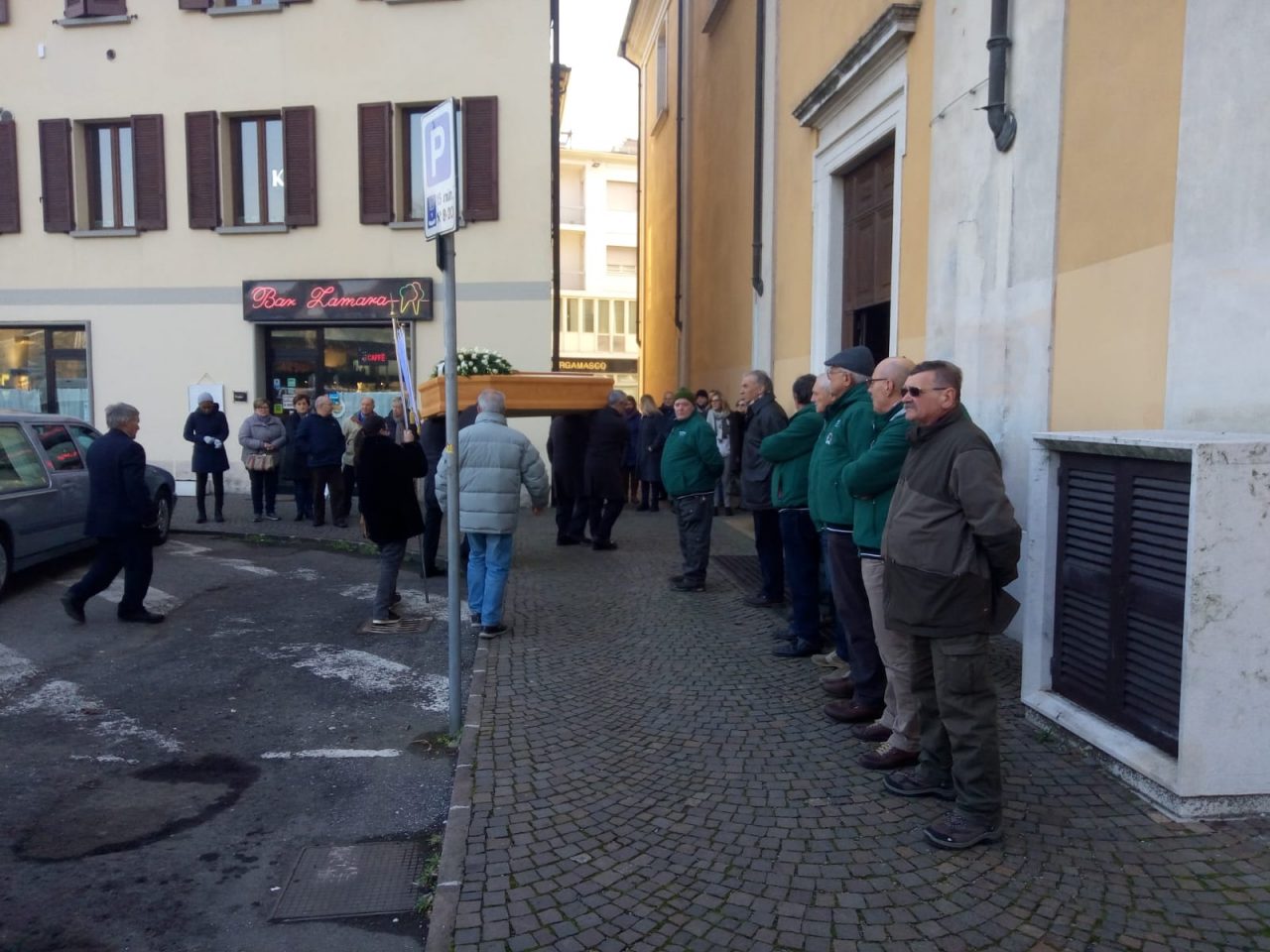 I funerali dell’infermiere di Palazzolo che tanto ha dato agli altri