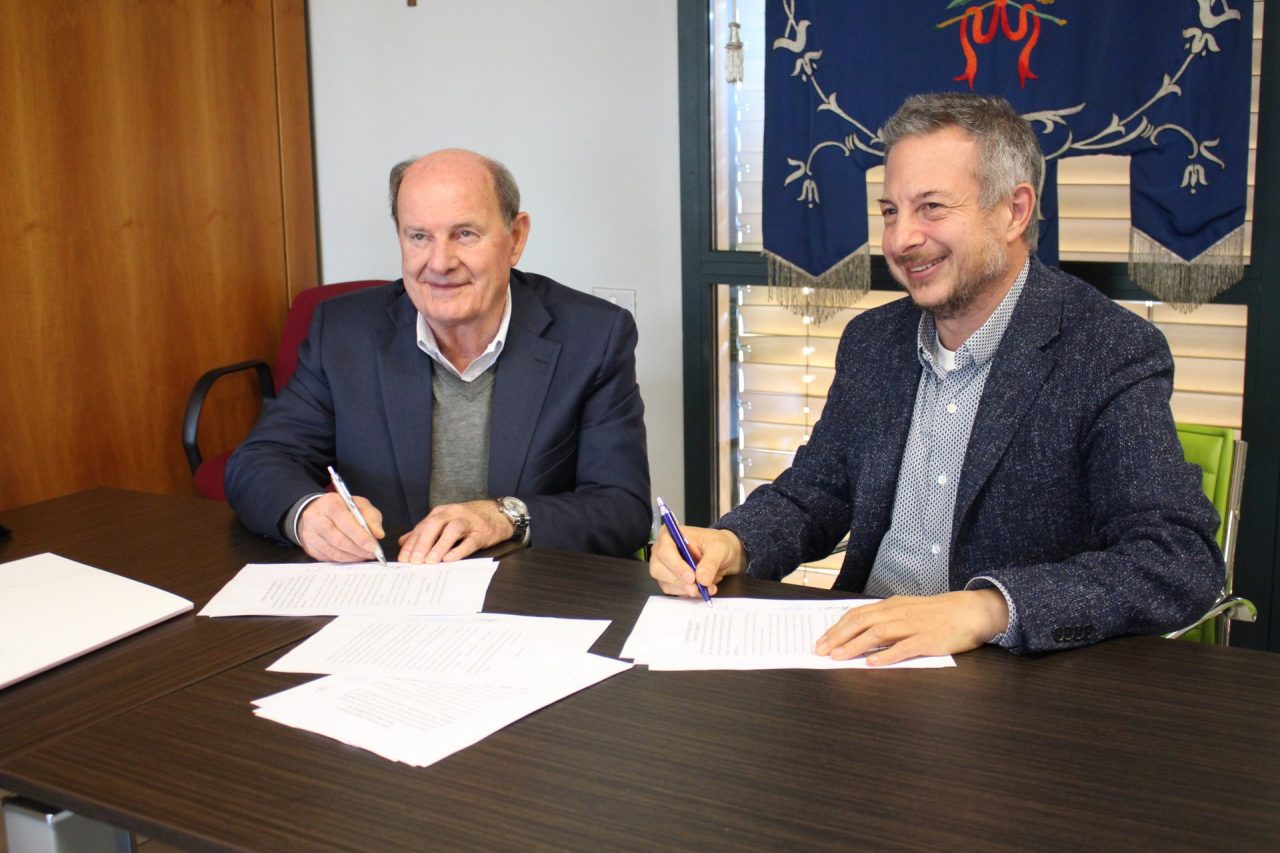Firmata ufficialmente la donazione per una scuola dell’infanzia a Corte Franca