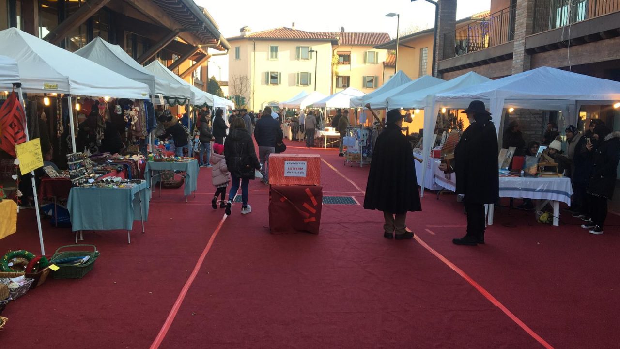 Aria di festa a Castegnato con i mercatini di Natale