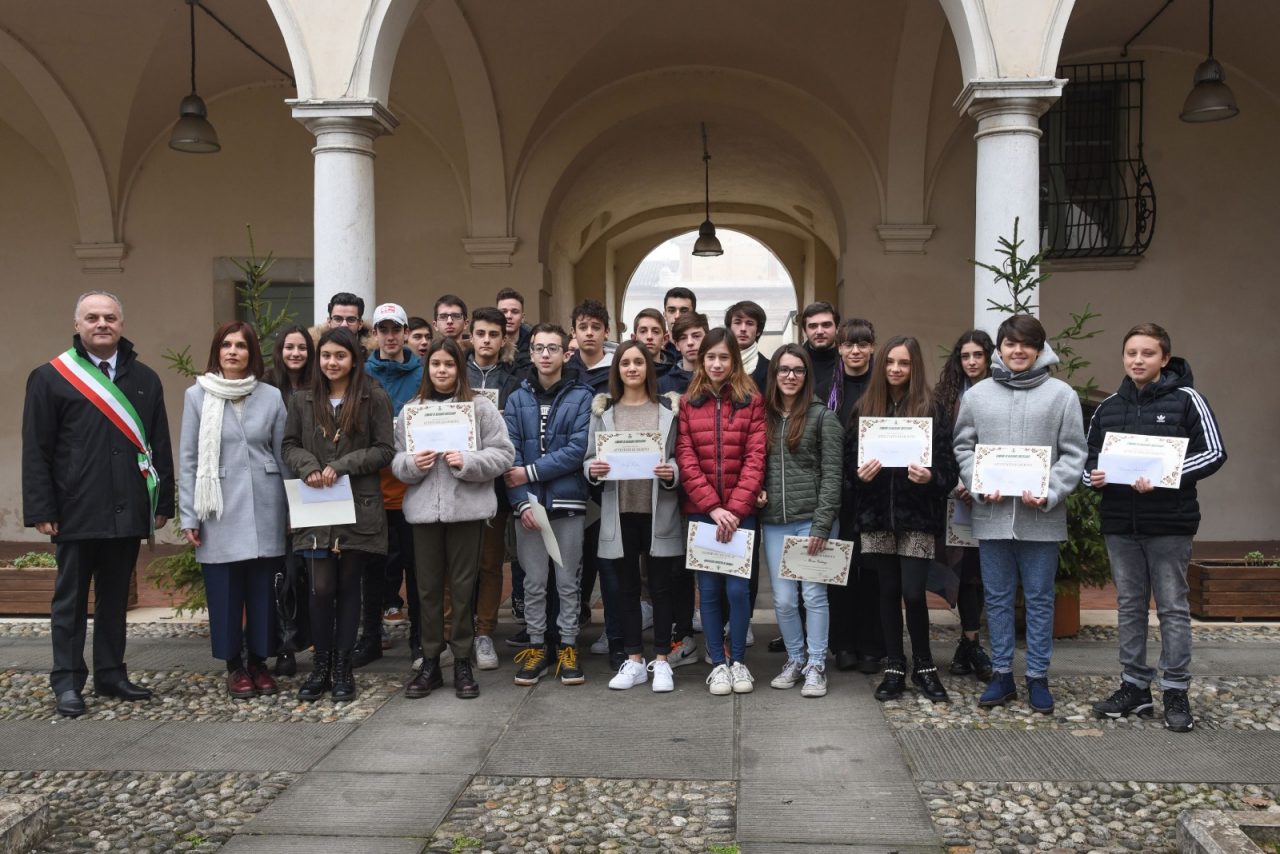 Consegnate le borse di studio a Bassano Bresciano