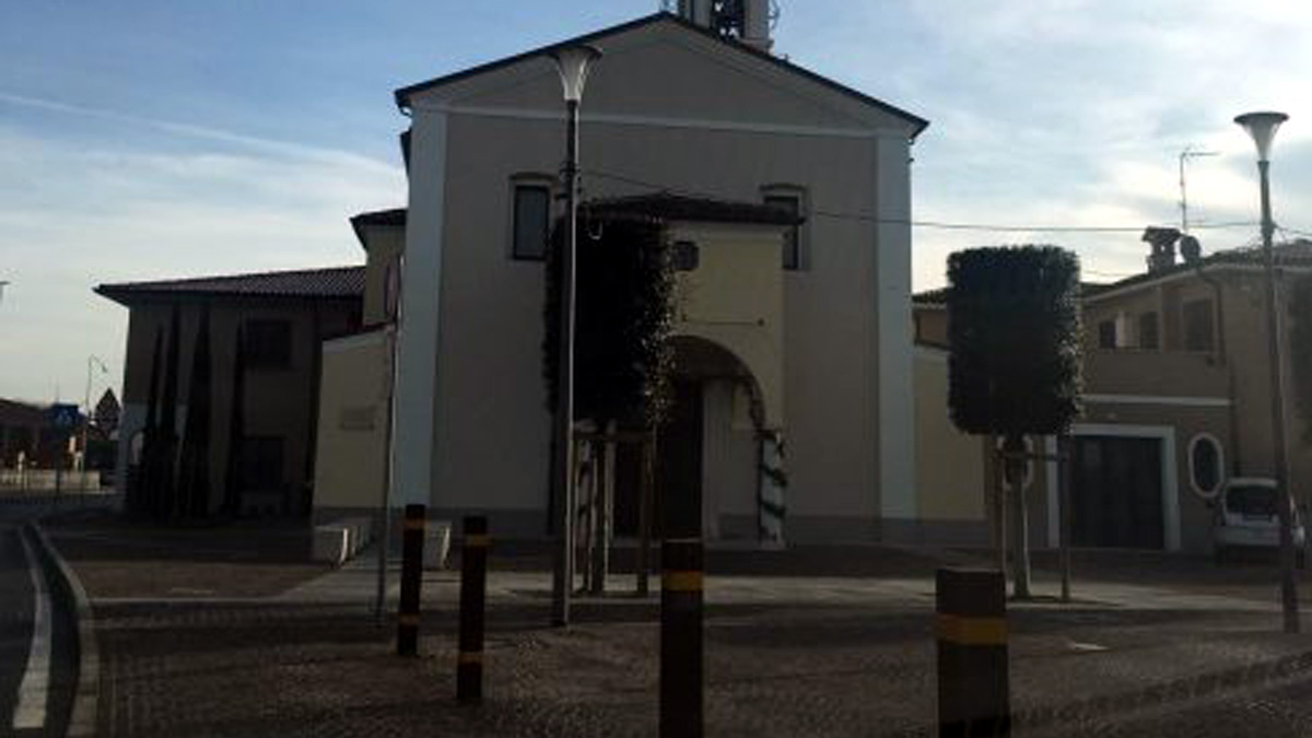 Urla “Allah” in chiesa e crea scompiglio alla Messa di Natale