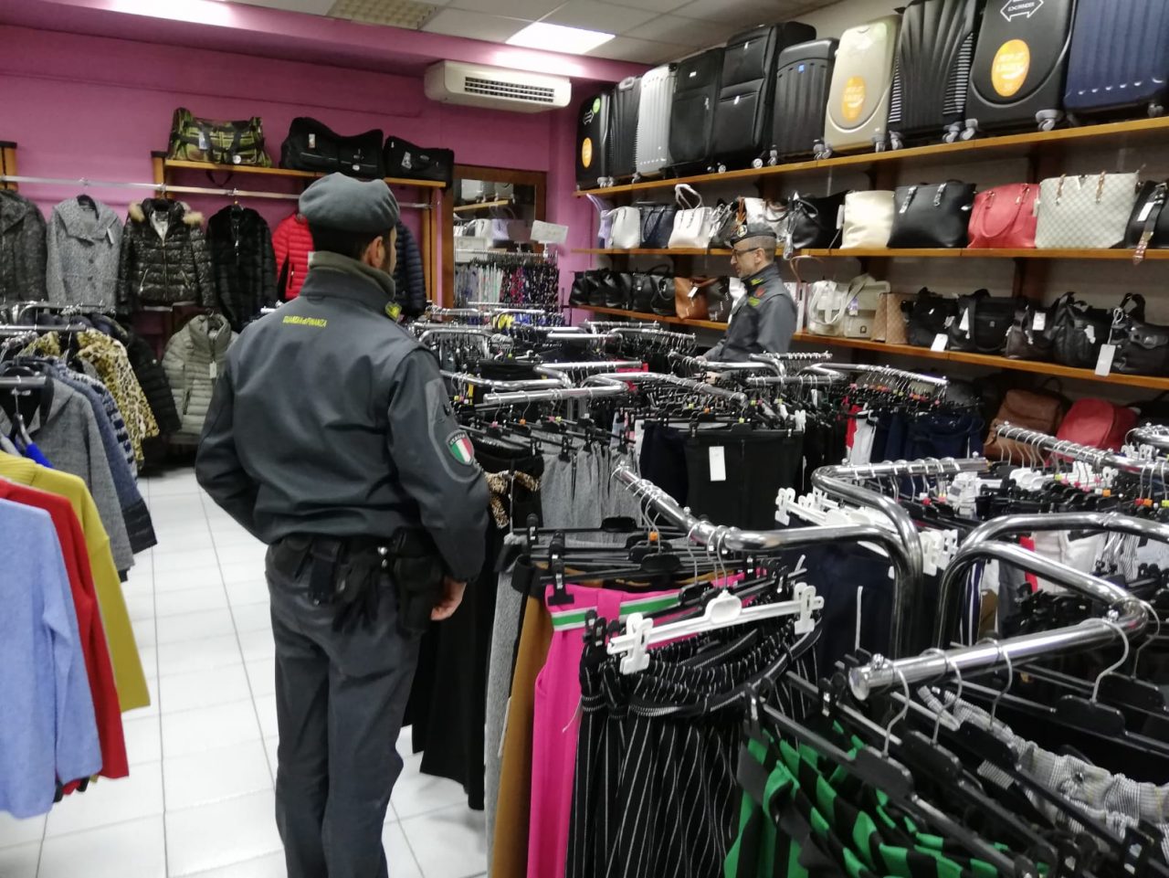 Maxi sequestro della Guardia di Finanza