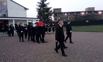 Lacrime e ricordi per l’ultimo saluto a Miguel Verdecchia – VIDEO