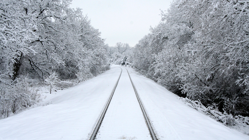 Rischio neve: le variazioni degli orari dei treni in Lombardia