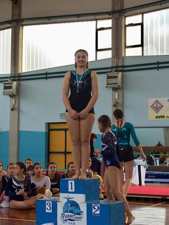 Volano le ginnaste della Libellula