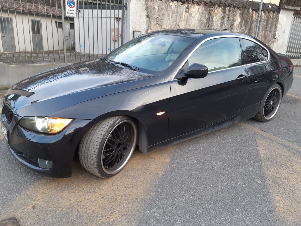 Fermata a Palazzolo una Bmw ricercata in Germania