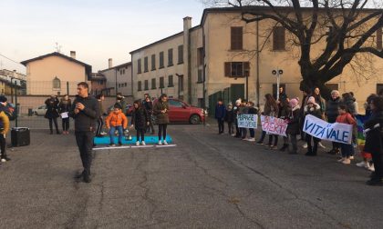 “La pace è servita” con la marcia a Urago d’Oglio VIDEO