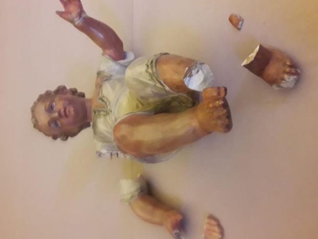 Presepi presi di mira e vandalizzati. Tanti casi, soprattutto nella Bassa FOTO