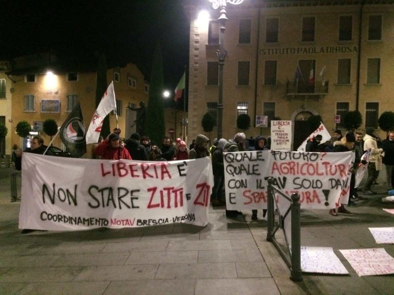 Confermate le aree di cantiere Tav a Lonato tra le proteste