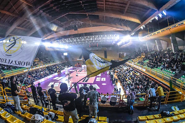 Clamoroso al PalaGeorge: Brescia supera la capolista Novara