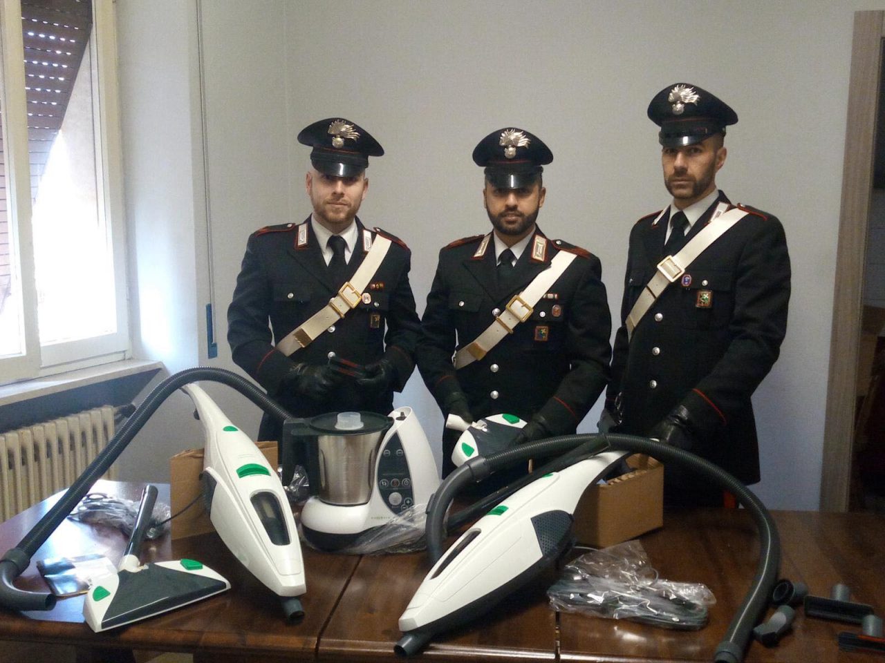 Truffatori smascherati a Verolanuova, denunciati a piede libero