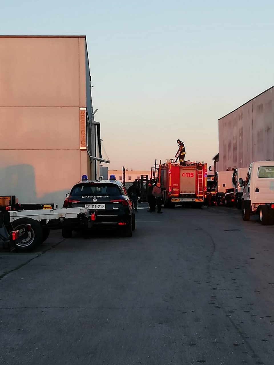 Infortunio alla Ideal Car di Ghedi, due i feriti