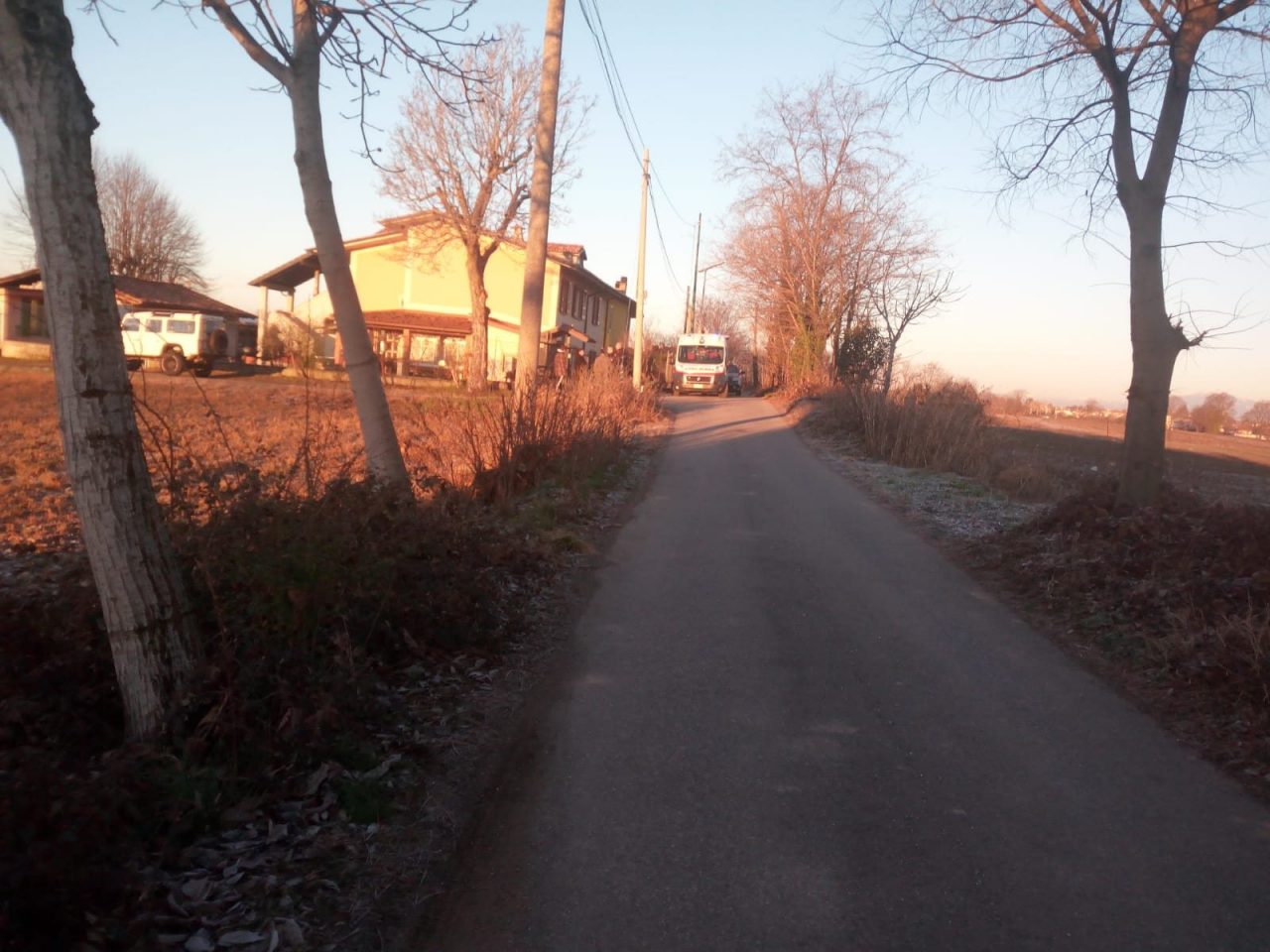 E’ di Palazzolo l’uomo trovato in un campo: mistero sulle cause