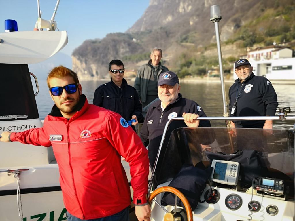 Recuperata una rete abusiva al largo di Vello