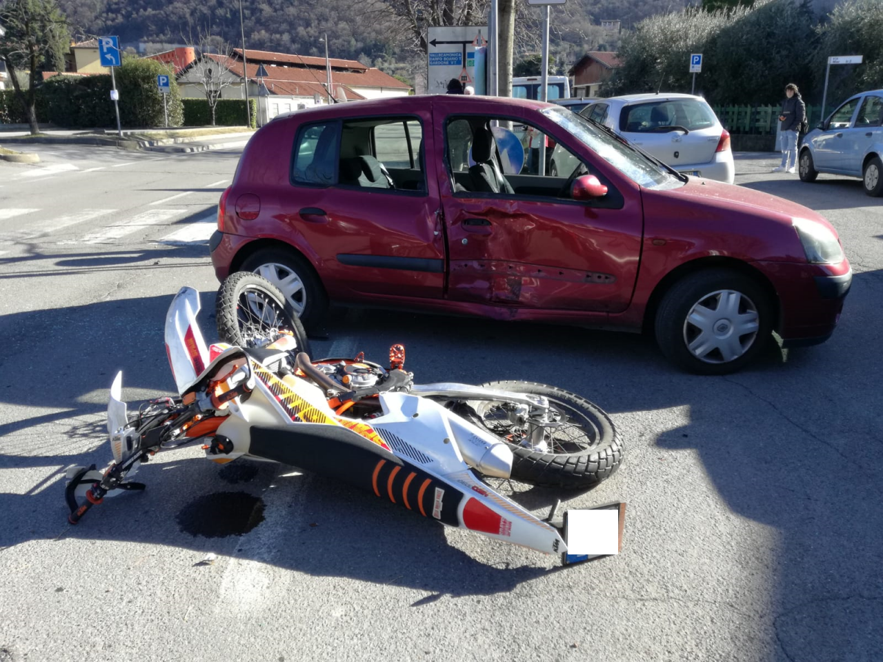 Incidente a Iseo fra un’auto e una moto