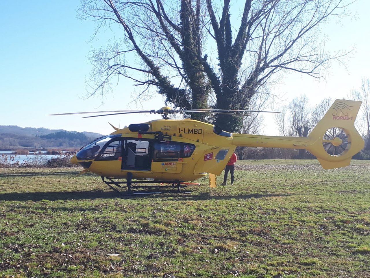 Elisoccorso a Iseo: grave malore nelle Torbiere